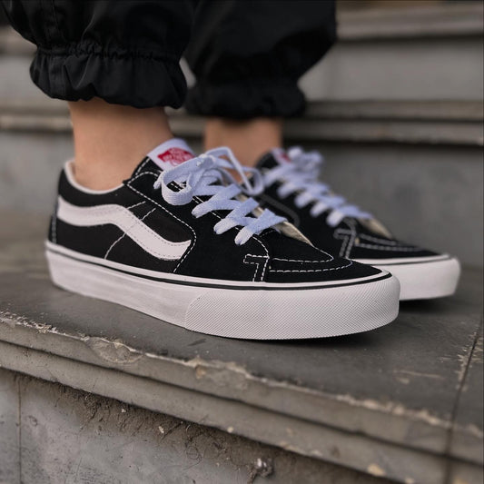 TÊNIS VANS SK8-LOW BLACK TRUE WHITE