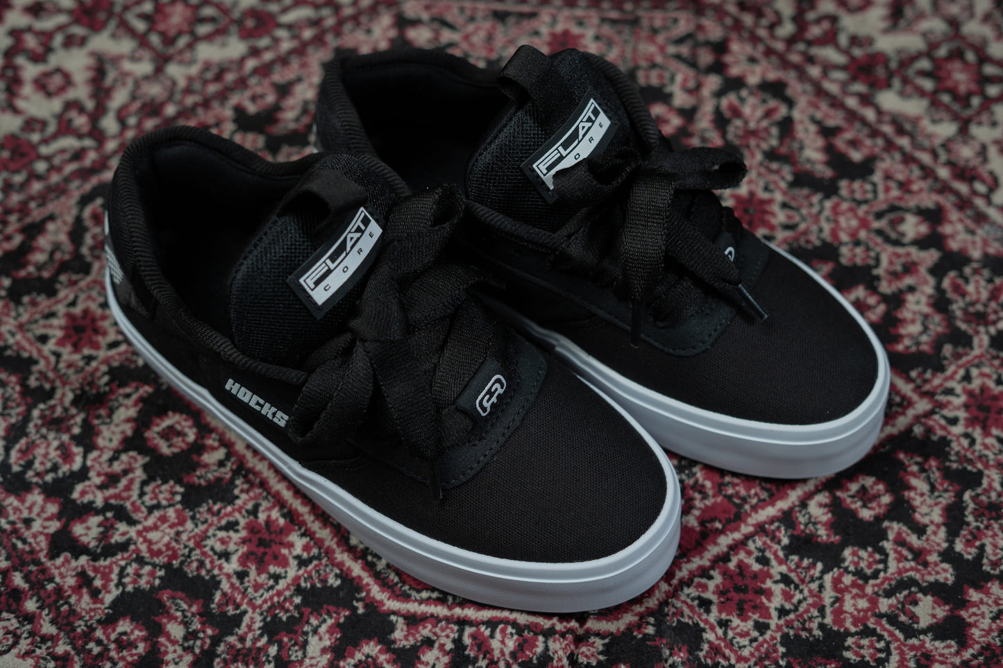 TÊNIS HOCKS FLAT CORE - CLASSIC BLACK
