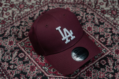 BONÉ 9FORTY LOS ANGELES DODGERS MLB VINHO