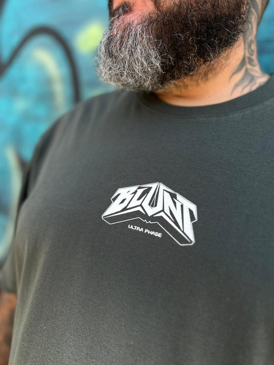 CAMISETA BLUNT PLUS SIZE FLORESTA