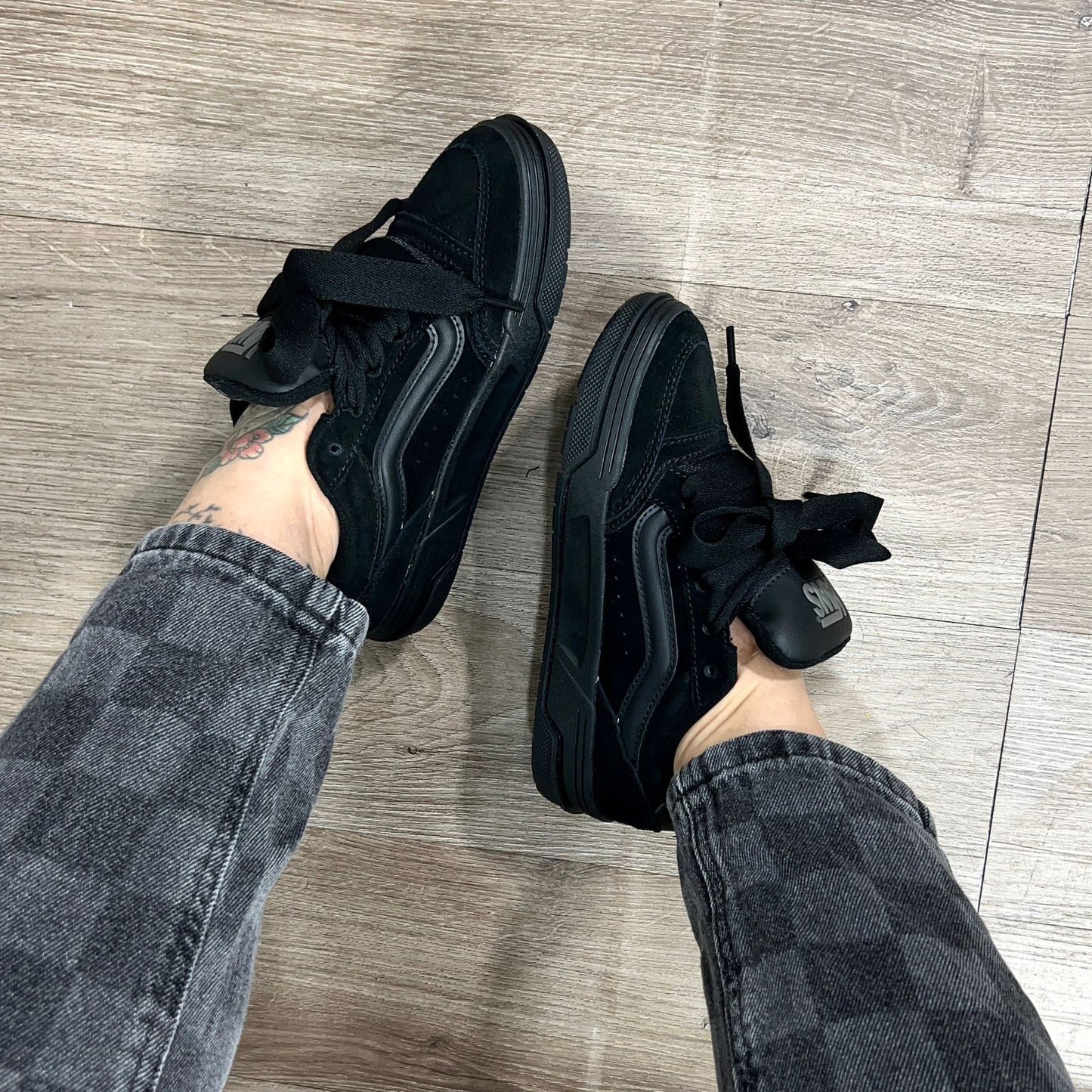 TÊNIS VANS HYLANE MONO BLACK