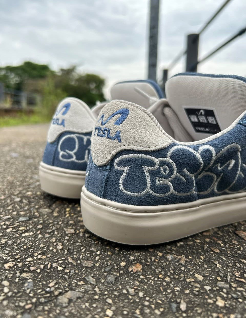 TÊNIS TESLA HERTZ ART DENIM