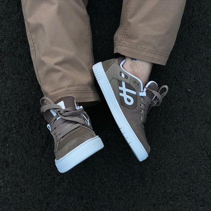 TÊNIS OUS 2K MARROM CLARO BCO ESSENCIAL