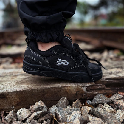 TÊNIS OUS FLUENTE PRETO/CINZA ESSENCIAL