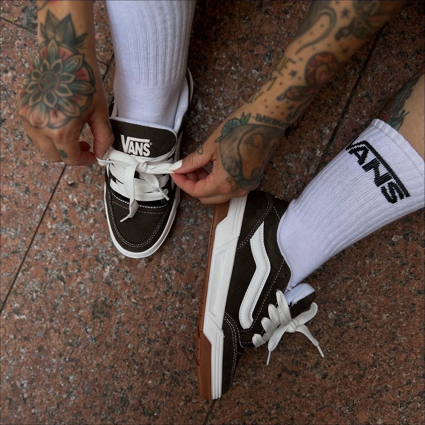 TÊNIS VANS HYLANE SUEDE BROWN