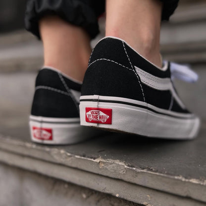 TÊNIS VANS SK8-LOW BLACK TRUE WHITE