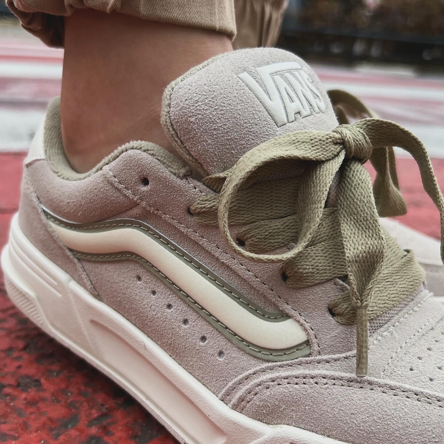 TÊNIS VANS HYLANE PEYOTE